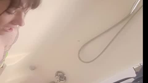 Snapshot of cassiemichelle chatting on 09/19/25, 01:45 Cassiemichelle online show from 09/19/25, 01:45