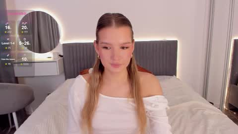 Angel 3 online show from 09/16/25, 06:03