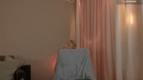 Snapshot of cassisland chatting on 12/16/24, 09:31 cassandra online show from 12/16/24, 09:31