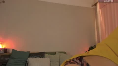 Snapshot of cassisland chatting on 01/21/25, 11:02 cassandra online show from 01/21/25, 11:02