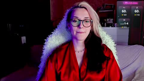 Snapshot of cassy_moore chatting on 01/04/25, 09:31 Ellie online show from 01/04/25, 09:31