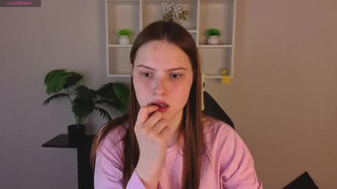 Diana online show from 04/12/26, 09:14