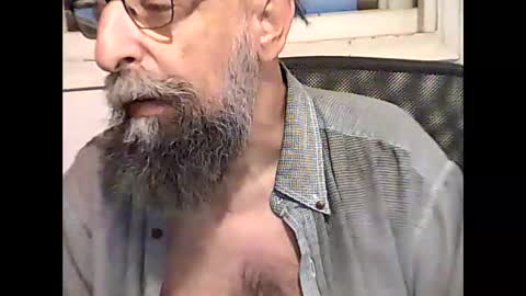 casual53 online show from 10/17/25, 02:37