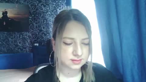 casual__vibes online show from 04/24/26, 10:07