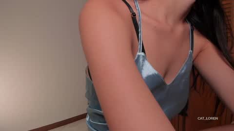 Snapshot of cat_loren chatting on 01/24/25, 07:07 Loren online show from 01/24/25, 07:07