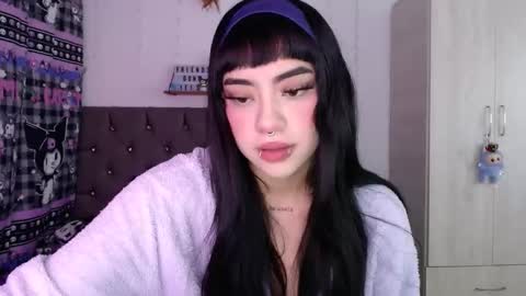 Mila online show from 04/16/26, 03:29