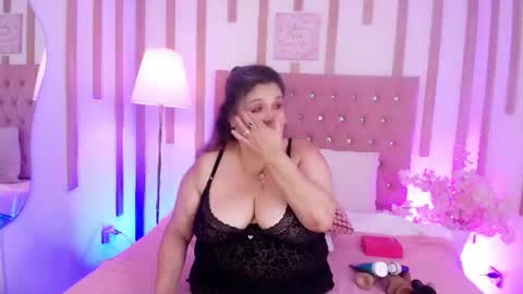 Snapshot of cat_wild chatting on 07/09/26, 08:57 Marce online show from 07/09/26, 08:57