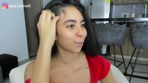 Snapshot of cata_batnati chatting on 12/01/24, 10:43 Catalina online show from 12/01/24, 10:43