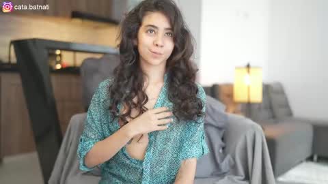 Catalina online show from 04/04/26, 02:25