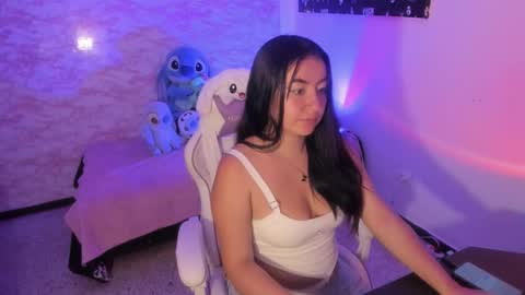 Snapshot of cata_bratz chatting on 10/05/25, 03:27 Catalina online show from 10/05/25, 03:27