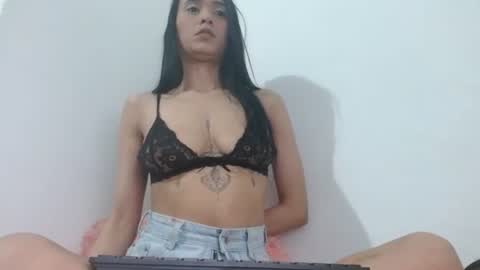 cata_sexy2410 online show from 02/21/25, 12:16
