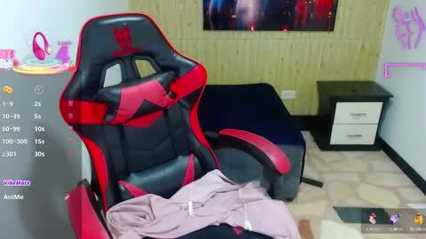 Snapshot of catalehia_milk chatting on 03/02/25, 12:43 C A T A L E H I A online show from 03/02/25, 12:43