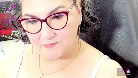 cataleya  online show from 05/05/26, 01:57
