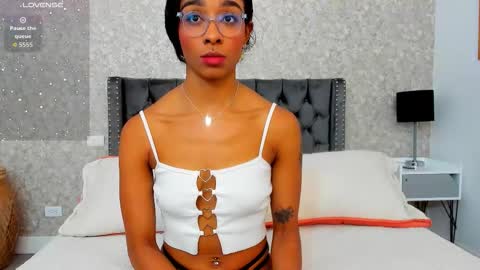 Snapshot of cataleya_wayne chatting on 09/19/25, 07:47 Cataleya online show from 09/19/25, 07:47