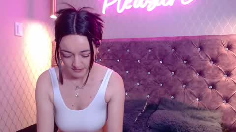 cataleyadamourx online show from 11/29/25, 11:57