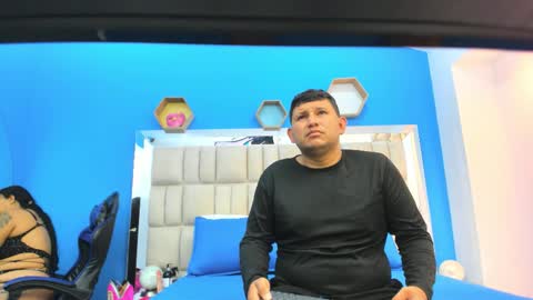 Jhon and Catalina online show from 10/07/25, 12:24
