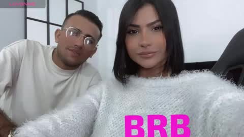 Snapshot of catalina_and_roger chatting on 02/21/25, 12:27 Cata y Roger online show from 02/21/25, 12:27