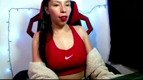 catalina_colombia online show from 03/11/25, 01:05