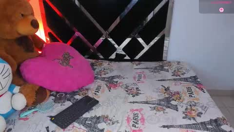 Catalina  online show from 11/20/25, 09:03