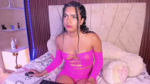 catalleya_f online show from 04/28/26, 12:09