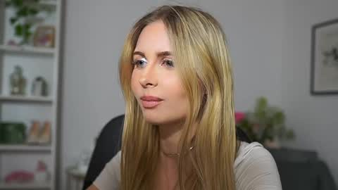 catecrago  online show from 03/08/25, 02:08