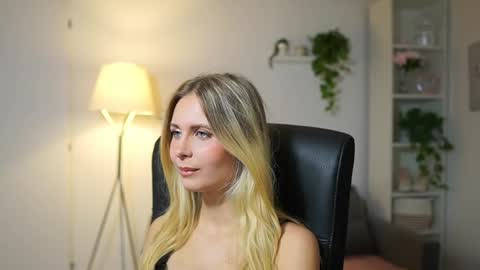 catecrago  online show from 09/09/25, 07:52