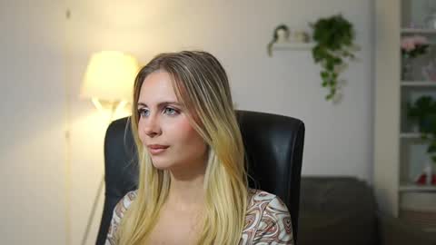 catecrago  online show from 10/02/25, 07:59