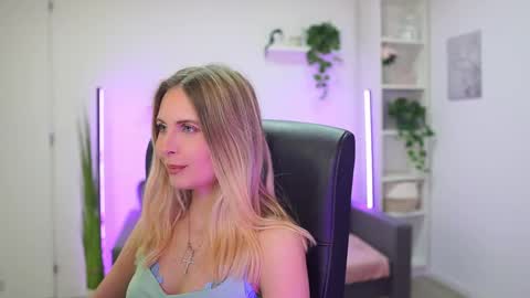 catecrago  online show from 01/12/26, 01:49