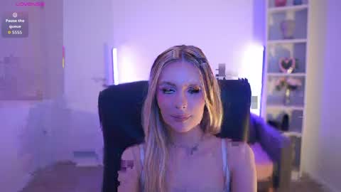 catecrago  online show from 03/23/26, 09:02