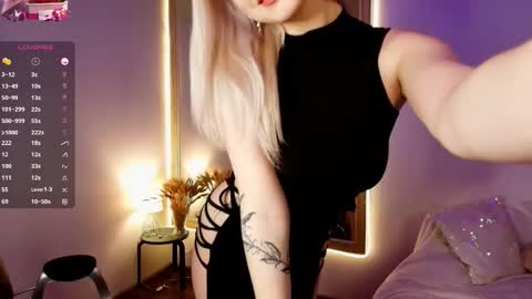 Anna  online show from 01/13/26, 02:17