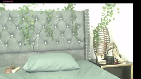 Snapshot of cathalinasharon chatting on 04/19/26, 02:38 cathalina online show from 04/19/26, 02:38