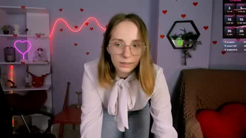 Catherine online show from 04/27/26, 12:41