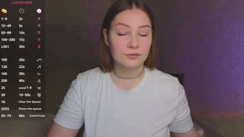 Snapshot of catherine_river chatting on 12/13/24, 12:06 Catherine online show from 12/13/24, 12:06