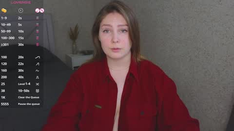 Snapshot of catherine_river chatting on 01/15/25, 10:27 Catherine online show from 01/15/25, 10:27