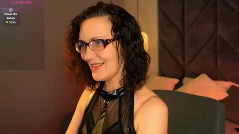 Catherine online show from 02/17/26, 01:51