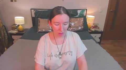 Catrin online show from 01/14/26, 03:01