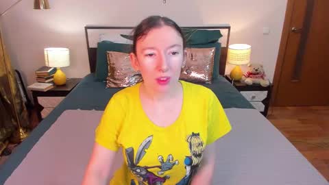 Catrin online show from 02/12/26, 05:02