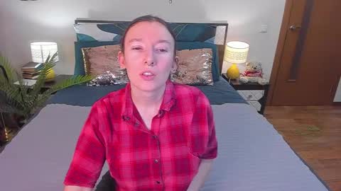 Catrin online show from 02/19/26, 03:35