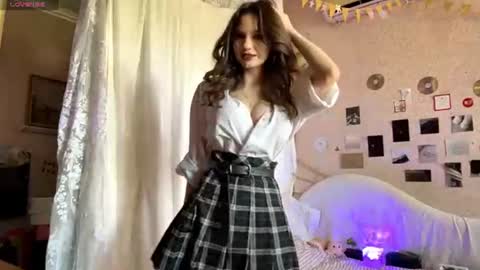Roniy online show from 06/10/26, 12:15