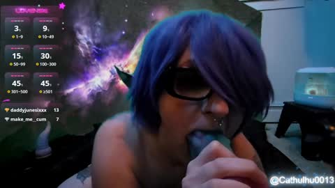 Snapshot of cathulhu0013 chatting on 01/16/25, 08:57 Cathulhu0013 online show from 01/16/25, 08:57