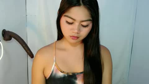 Snapshot of cathy_ho chatting on 06/11/26, 03:32 cathy_ho online show from 06/11/26, 03:32
