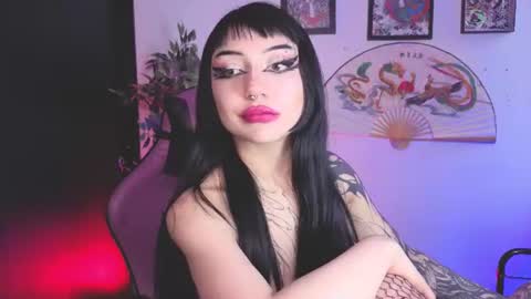 Cati help me reach my goal of 100 thumbs up again 3 online show from 07/09/26, 07:29