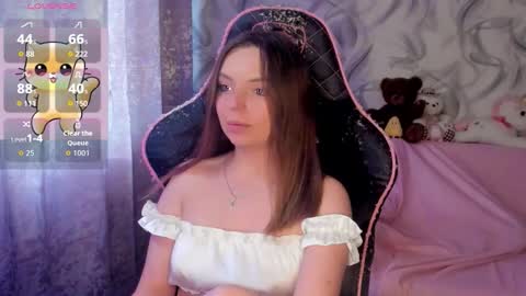 Snapshot of catisyfury chatting on 09/21/25, 11:23 . . online show from 09/21/25, 11:23