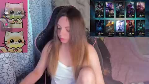 Snapshot of catisyfury chatting on 06/25/26, 03:05 . . online show from 06/25/26, 03:05