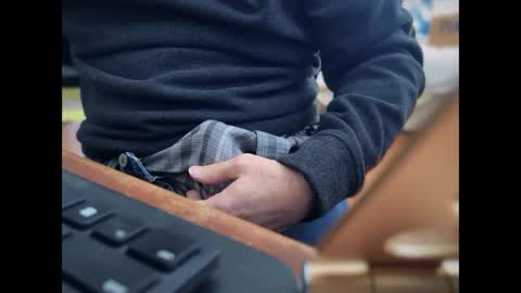 Snapshot of catmandoo21001 chatting on 02/21/25, 07:43 catmandoo21001 online show from 02/21/25, 07:43