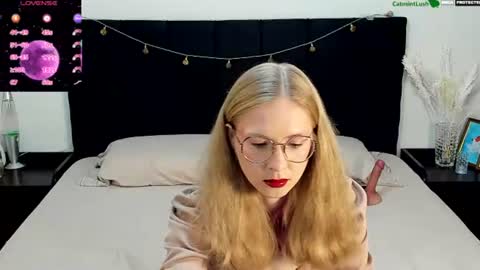 Snapshot of catmintlush chatting on 06/28/26, 11:33 CatmintLush online show from 06/28/26, 11:33