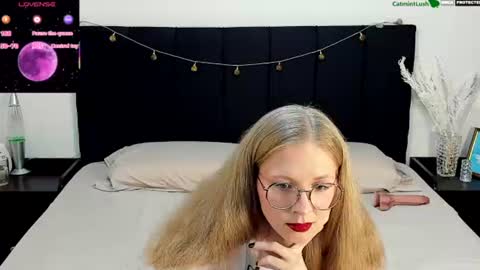 Snapshot of catmintlush chatting on 07/05/26, 12:06 CatmintLush online show from 07/05/26, 12:06