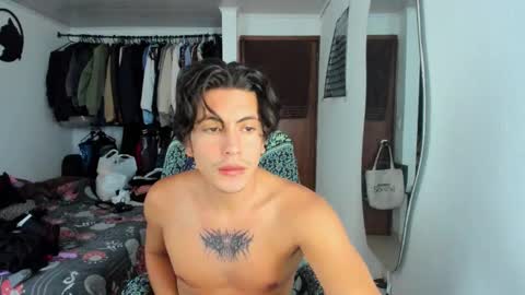 catnuaa online show from 12/24/24, 09:11