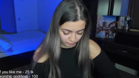 Snapshot of catrinaeuphorina chatting on 01/11/25, 05:51 Catrina or just Cat online show from 01/11/25, 05:51