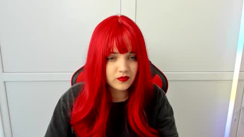 Snapshot of catrine_cute chatting on 04/04/26, 07:06 Catrine online show from 04/04/26, 07:06